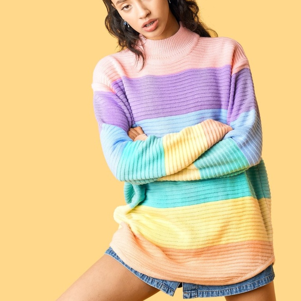 FROST SWEATER UNIF